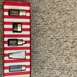Estée Lauder gift set